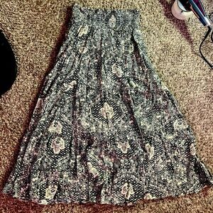 Cream and black boho maxi skirt🌻